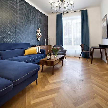 P&o Warecka Iii * ורשה