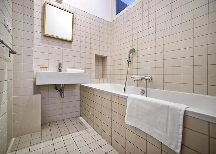 P&o Warecka Iii * وارسو