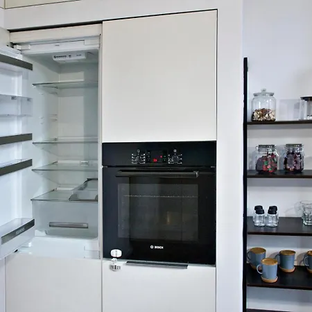 P&o Warecka Iii ורשה